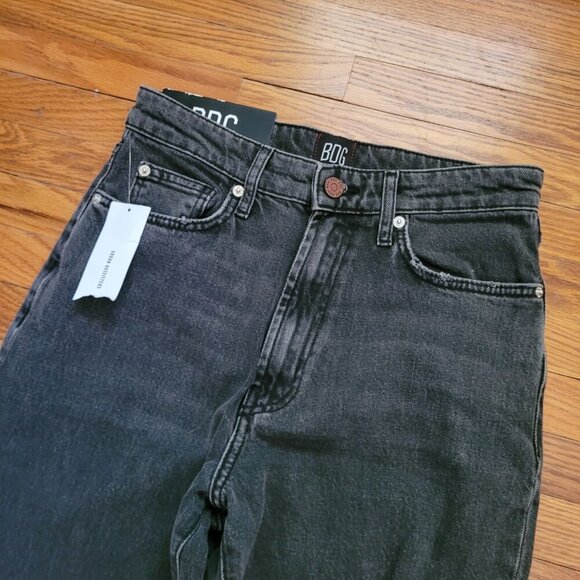 NWT BDG | UO Stretch High-Rise Flare Denim Jeans | Sz. 26 - Picture 4 of 9